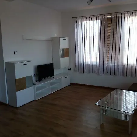 Апартамент Царево Appartement *